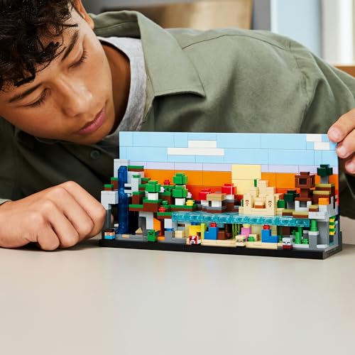 LEGO® Minecraft® Mini Biomes 21589