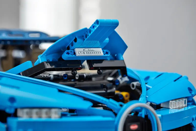 LEGO Technic Bugatti Chiron 42083 Brick Island