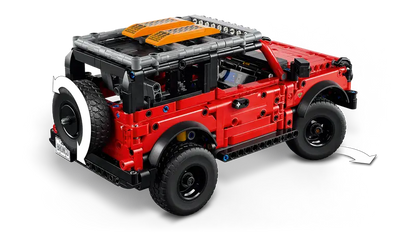 LEGO® Technic Ford Bronco® SUV 42213 Steer the SUV using the spare wheel on the rear of the car