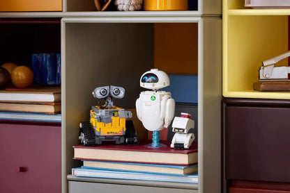 LEGO® Disney and Pixar Wall-E and EVE 43279 Amazon