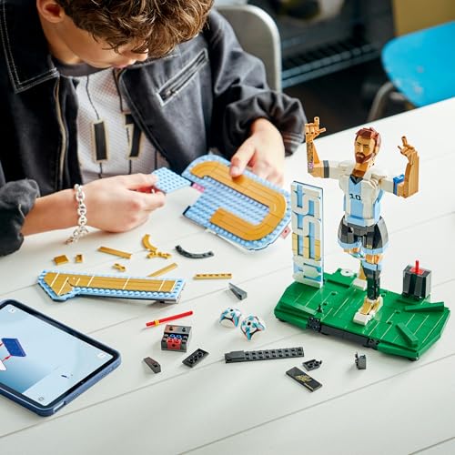 LEGO® Editions Lionel Messi – Football Legend 43015