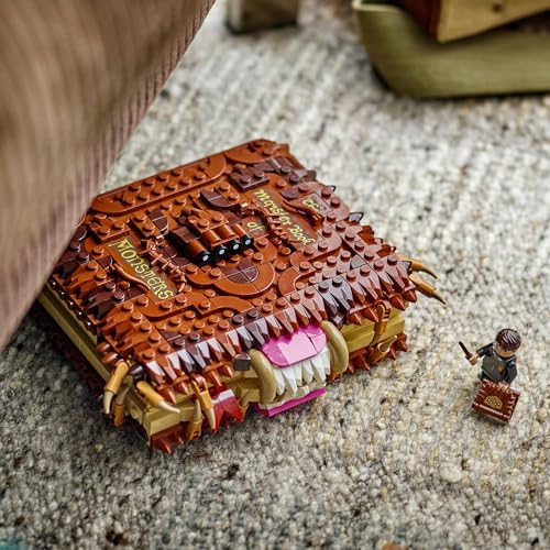 LEGO® Harry Potter™ Chomping Monster Book of Monsters 76449