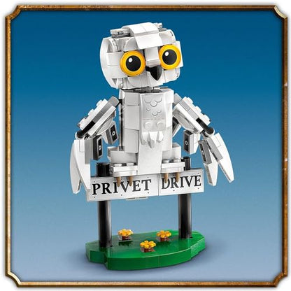 LEGO Harry Potter Hedwig at 4 Privet Drive 76425