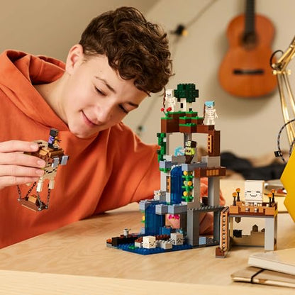 LEGO® Minecraft® Ghast Station 21597