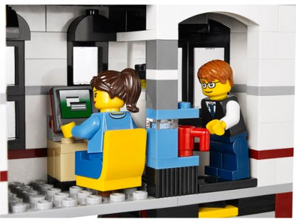 LEGO Creator Bike Shop & Café 31026