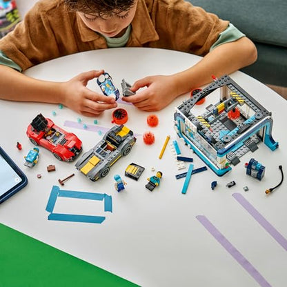 LEGO® City Drive-Through Car Wash 60497