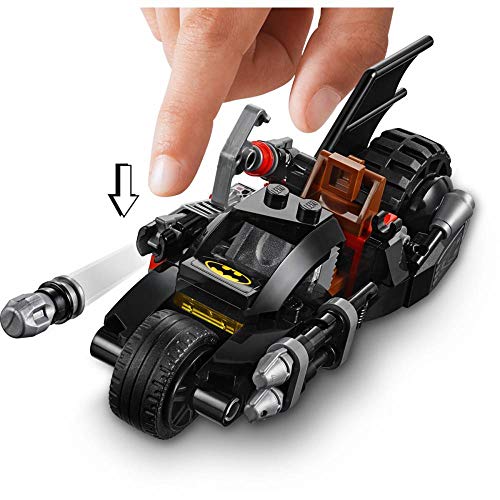 LEGO® DC Super Heroes   Mr. Freeze Batcycle Battle 76118