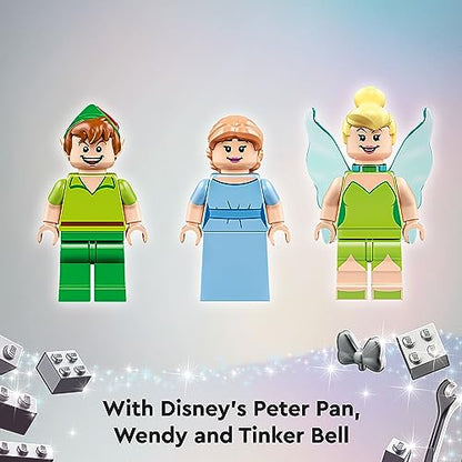 LEGO® Disney 43232 Peter Pans & Wendy's Flight Over London