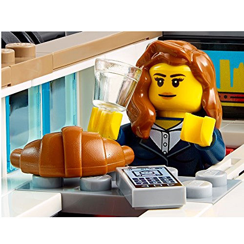 LEGO City Airport VIP Service 60102