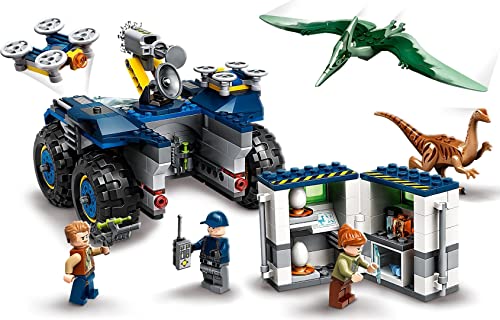LEGO Jurassic World Gallimimus and Pteranodon Breakout 75940