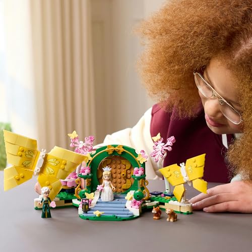 LEGO® Wicked Glinda’s Wedding Day Set 75688