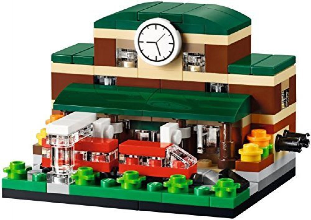 LEGO Bricktober Train Station 40142