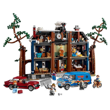 LEGO Icons Stranger Things The Creel House Set 11370