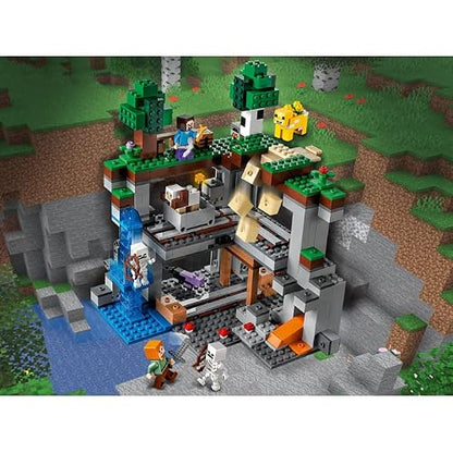 LEGO Minecraft The First Adventure 21169