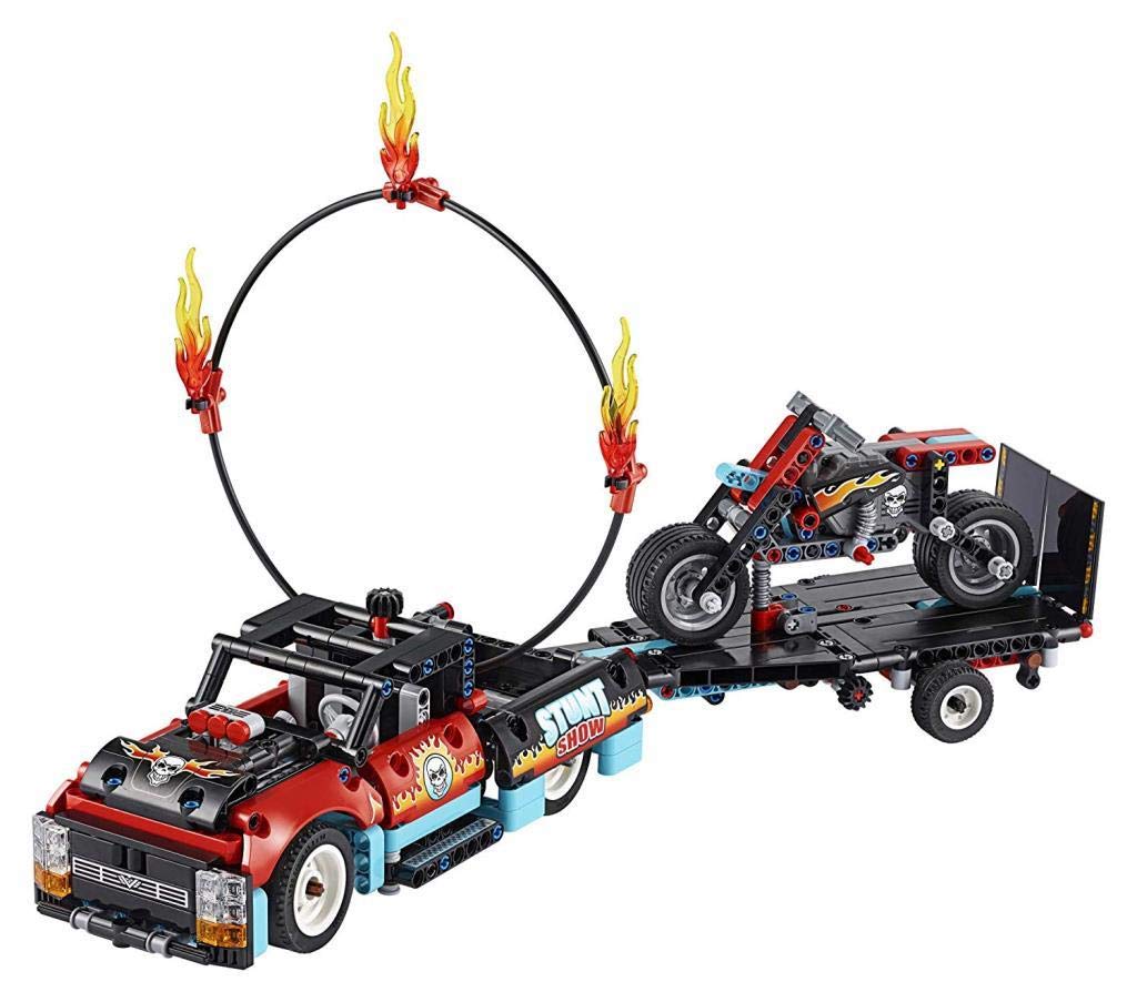 LEGO Technic  Stunt Show Truck & Bike 42106