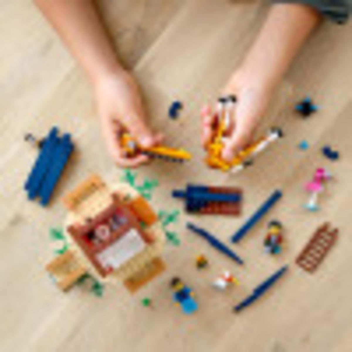 LEGO Creator 3in1 Safari Wildlife Tree House 31116