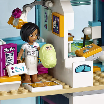 LEGO Friends Heartlake Hospital 41318