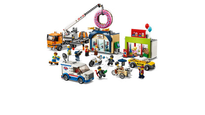 LEGO City Donut Shop Opening 60233
