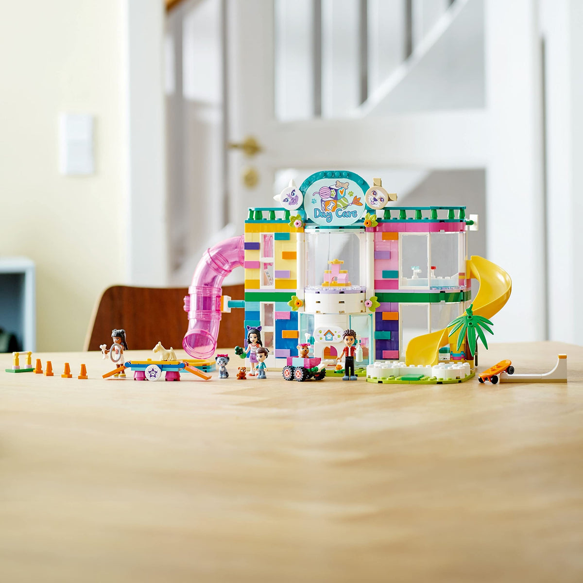 LEGO Friends Pet Day-Care Center 41718
