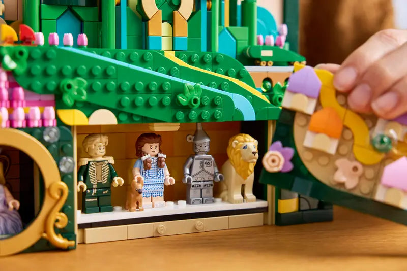 LEGO® Wicked Emerald City Wall Art 75685 Amazon