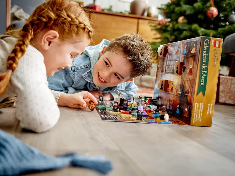 Kids playing with LEGO Harry Potter Advent Calendar 76404