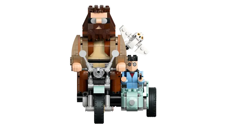 LEGO® Harry Potter™ Hagrid™ & Harry’s Motorcycle Ride 76443 includes 3 built-in characters: Rubeus Hagrid™, Harry Potter™ and Hedwig™