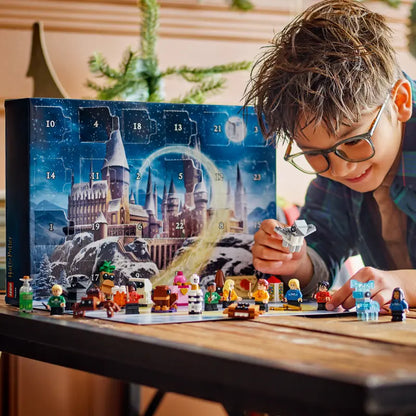 Kid playing with LEGO® Harry Potter™ Advent Calendar 2025 (76456) 