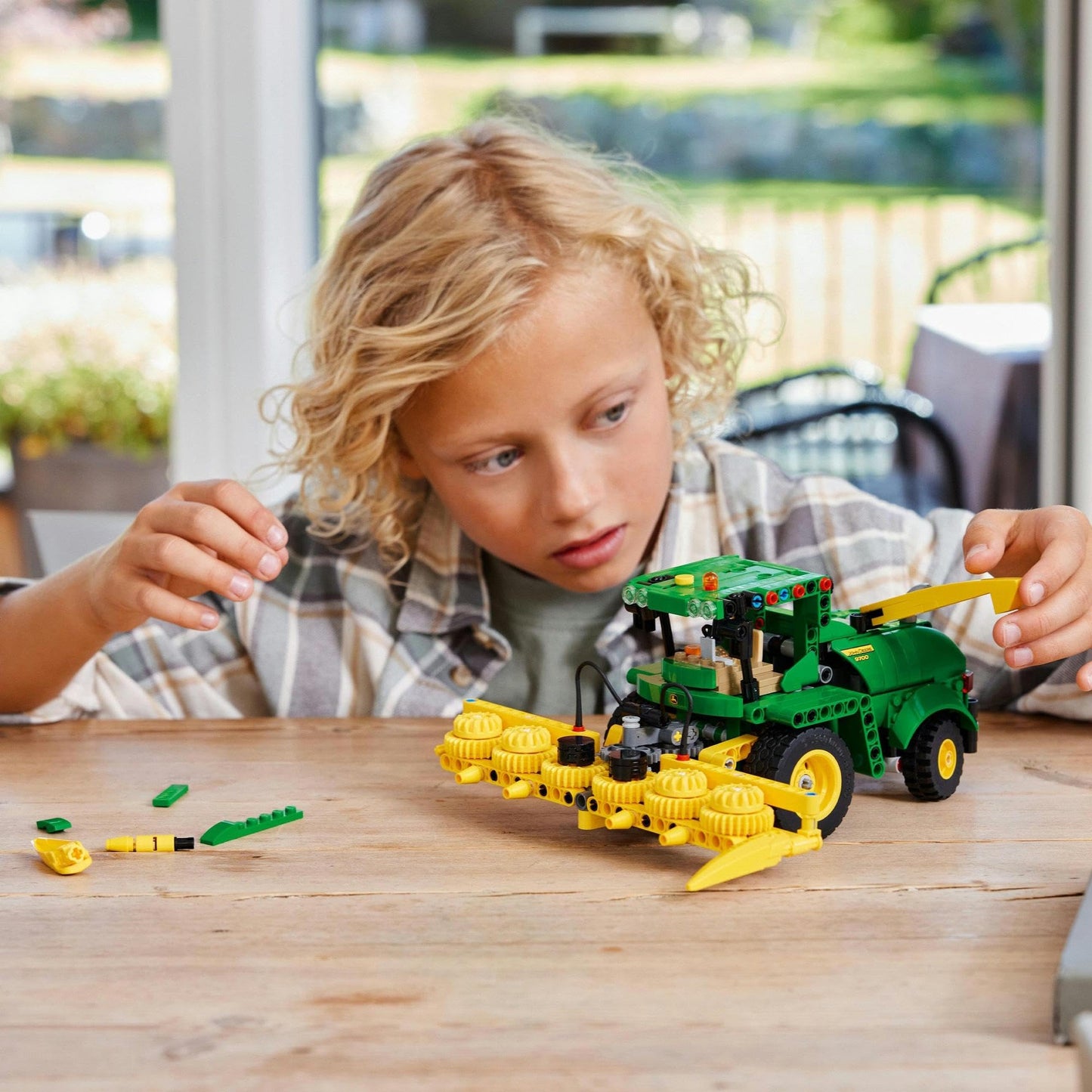 LEGO Technic John Deere 9700 Forage Harvester 42168 B