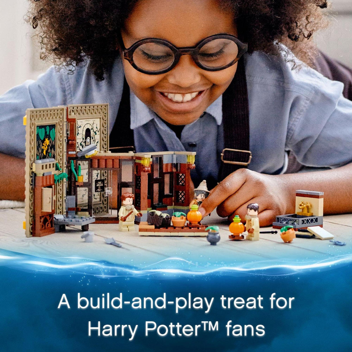 LEGO® Harry Potter™ Hogwarts™ Moment: Herbology Class 76384