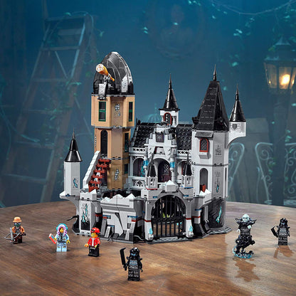 LEGO Hidden Side Mystery Castle 70437