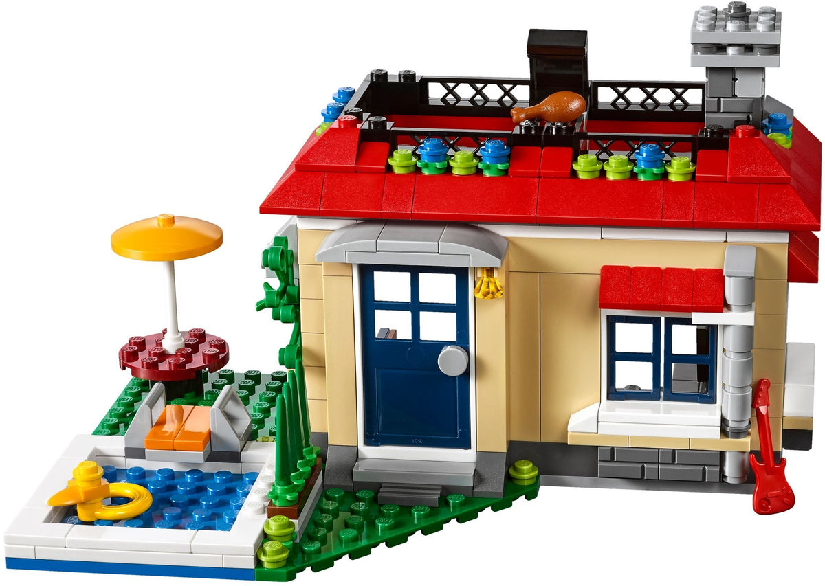 LEGO Creator Modular Poolside Holiday 31067