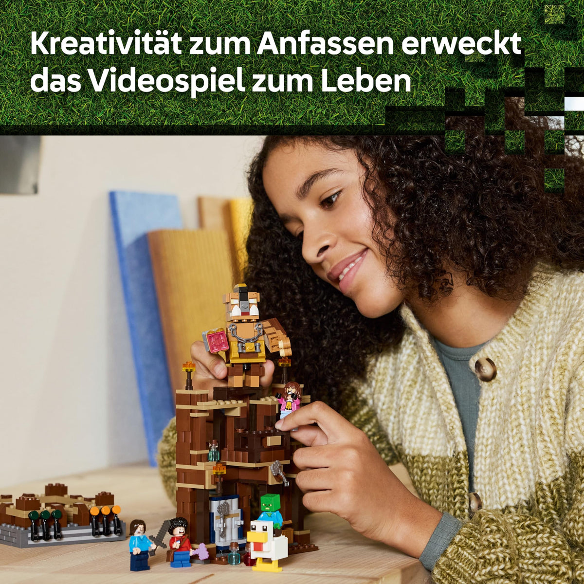 LEGO Minecraft Waldanwesen mit Boxring 21272