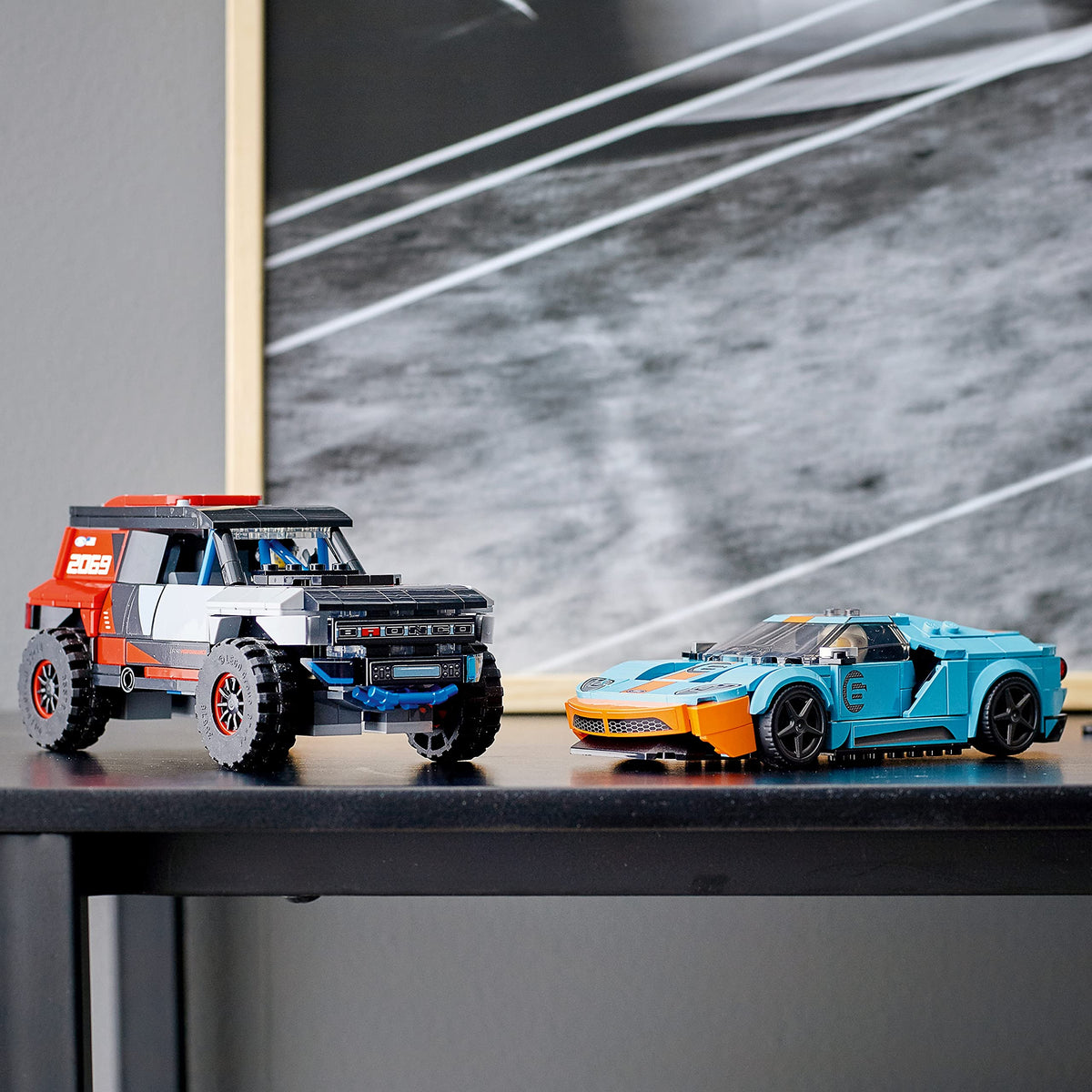 LEGO 76905 Speed Champions Ford GT Heritage Edition and Bronco R