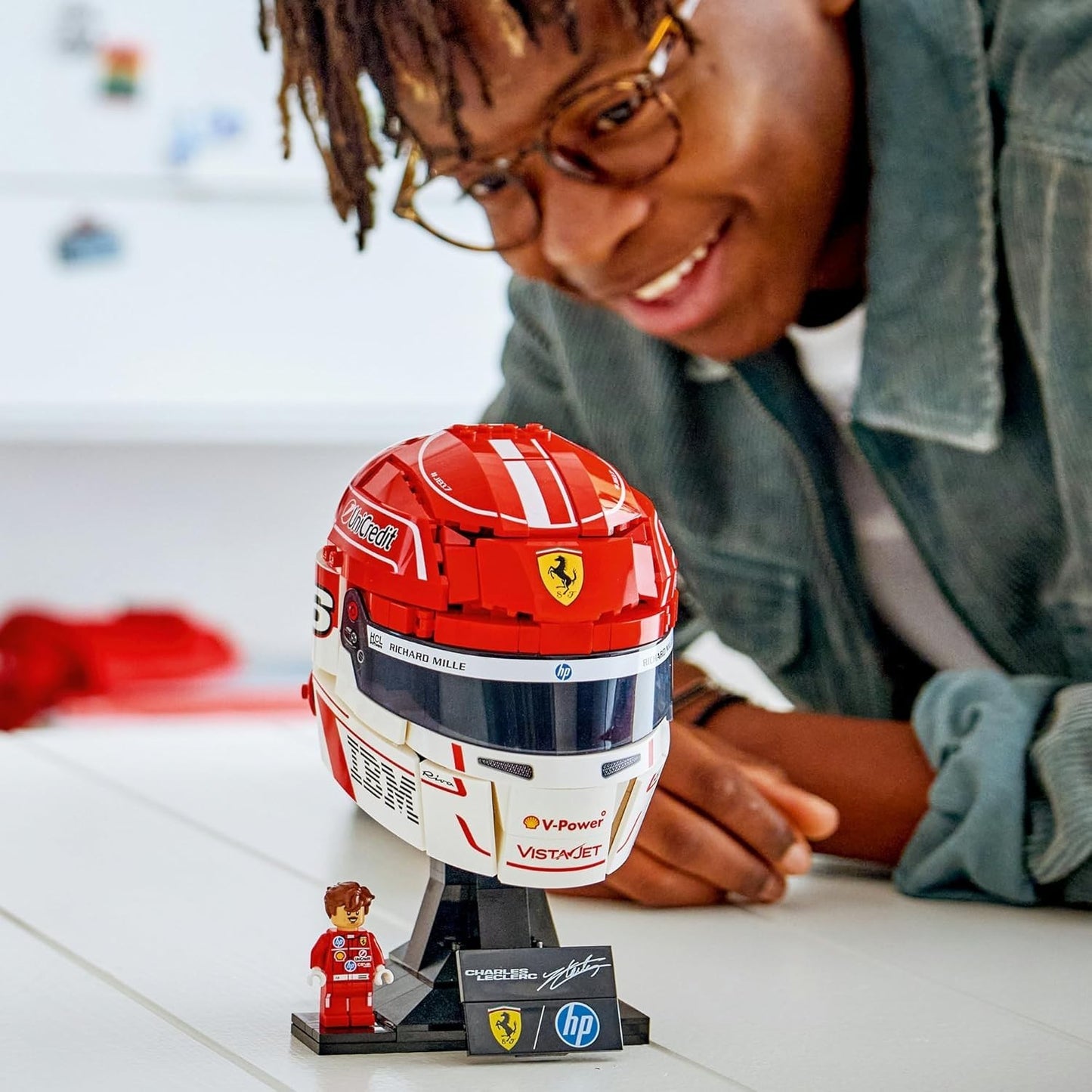 LEGO Editions Scuderia Ferrari HP Charles Leclerc Helmet 43014 F1  Merch Sports