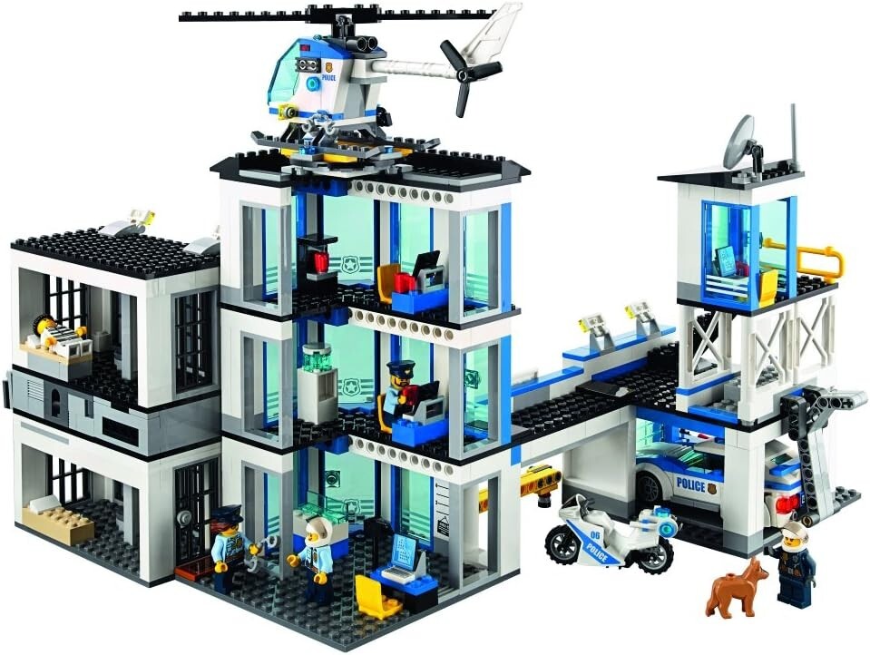 LEGO CITY 60141 Police Station