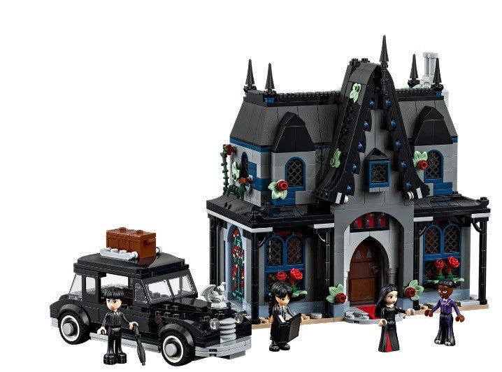 LEGO Wednesday 76786 Morticia's Cottage