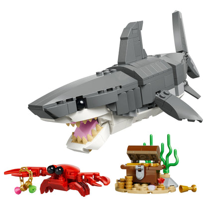 LEGO Creator 3-in-1: Fierce Shark with a Treasure Chest (31381