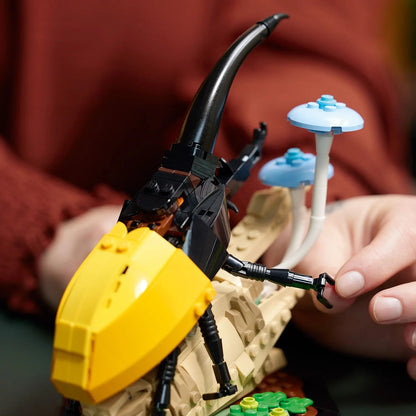 LEGO 21342 Ideas The Insect Collection