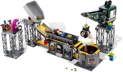 LEGO 7596 TOY STORY Trash Compactor Escape