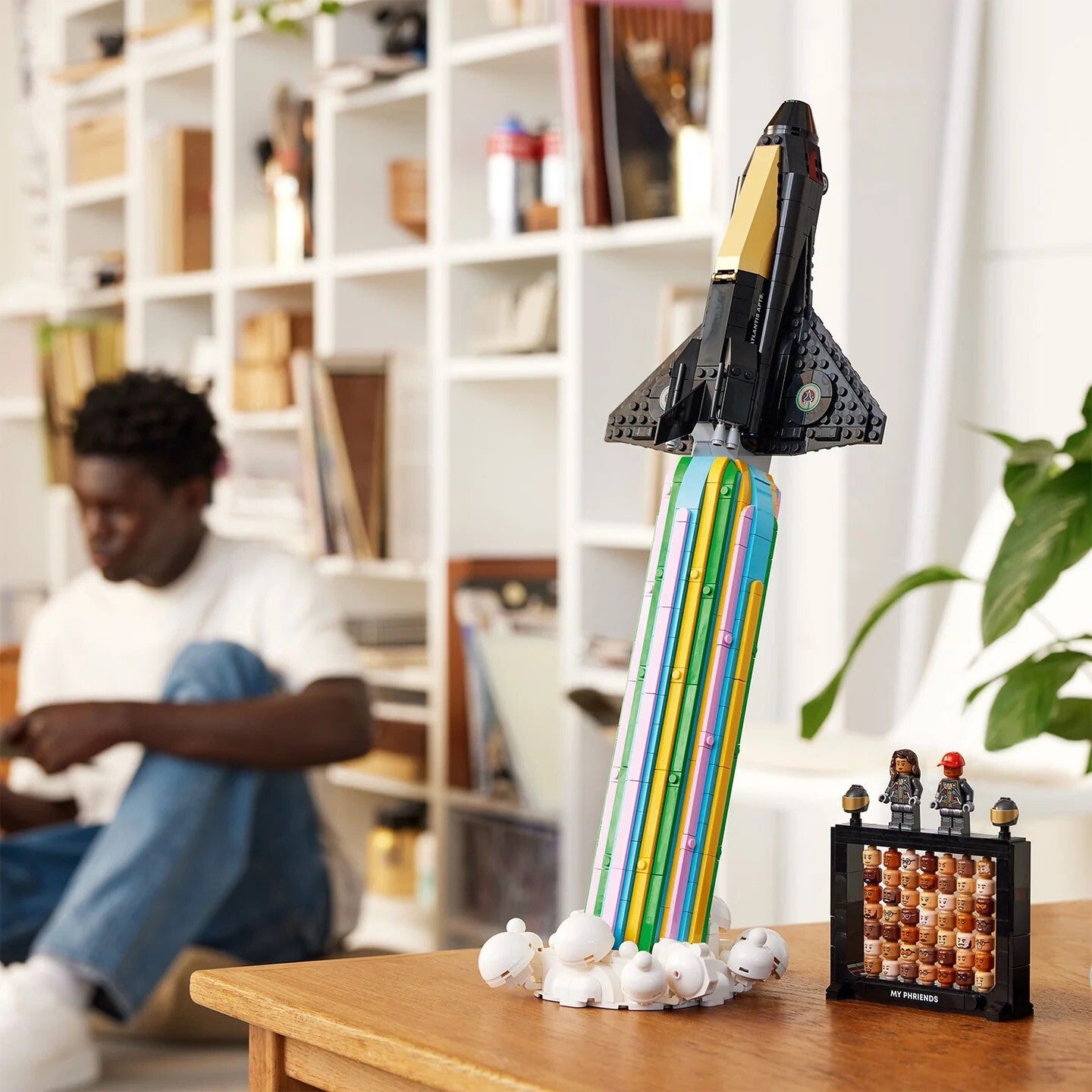 LEGO 10391 ICONS Over the Moon with Pharrell Williams