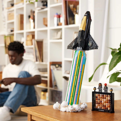 LEGO 10391 ICONS Over the Moon with Pharrell Williams