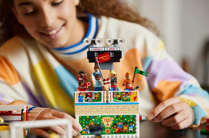 LEGO 40634 Icons of Play Women's Football Soccer