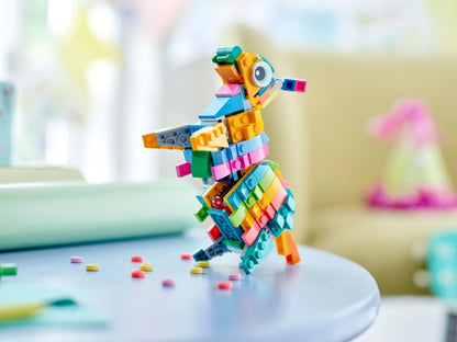 LEGO Creator 40348 Seasonal Birthday Piñata