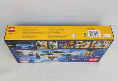LEGO Batman Movie 70919 Justice League Anniversary Party
