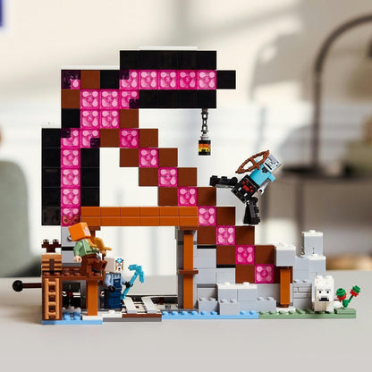 LEGO® Minecraft® The Pickaxe Mine 21277