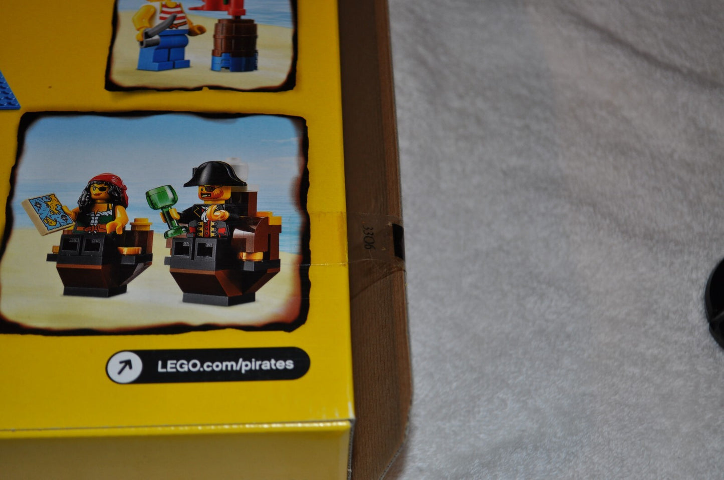 LEGO PIRATES - PIRATE CHESS SET 40158