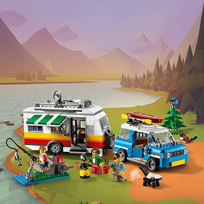 LEGO CREATOR 3 IN 1 - Caravan Family Holiday 31108