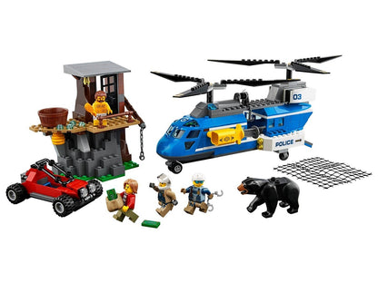LEGO CITY: Mountain Arrest (60173) Retired Black Bear