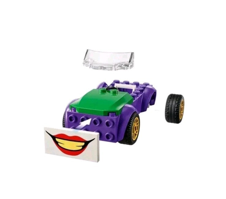 LEGO 76272 DC Super Heroes: The Batcave with Batman, Batgirl and The Joker