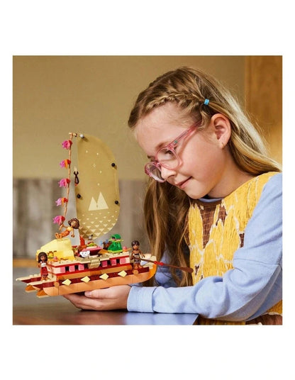 Lego 43270 Moana's Adventure Canoe